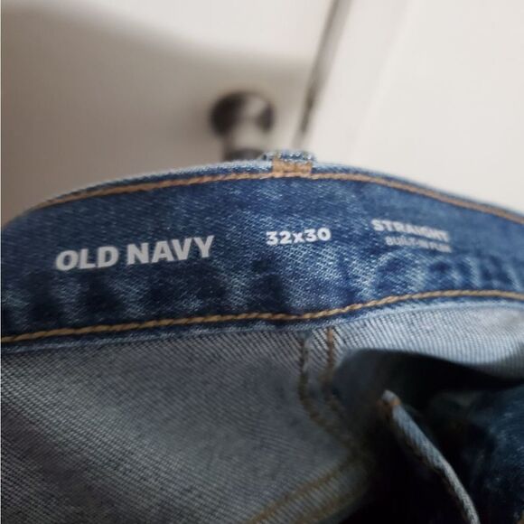 Old Navy Straight Leg Jeans 32X30 - Picture 4 of 8